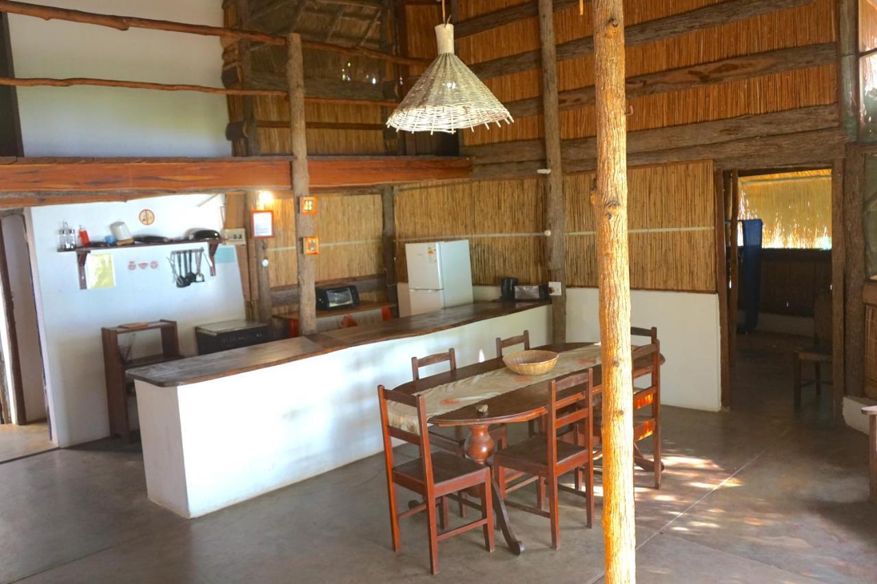Nhambavale Lodge ชิเดงเกลิ ภายนอก รูปภาพ