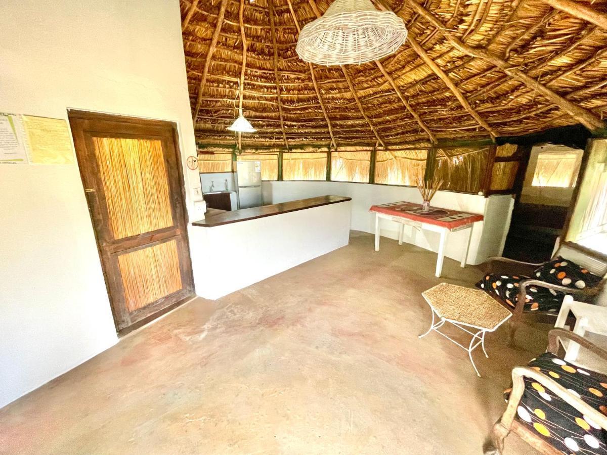 Nhambavale Lodge ชิเดงเกลิ ภายนอก รูปภาพ