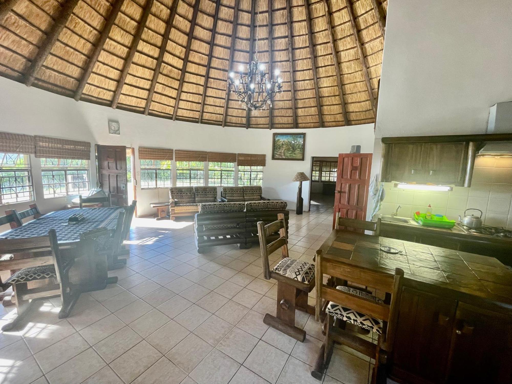 Nhambavale Lodge ชิเดงเกลิ ภายนอก รูปภาพ