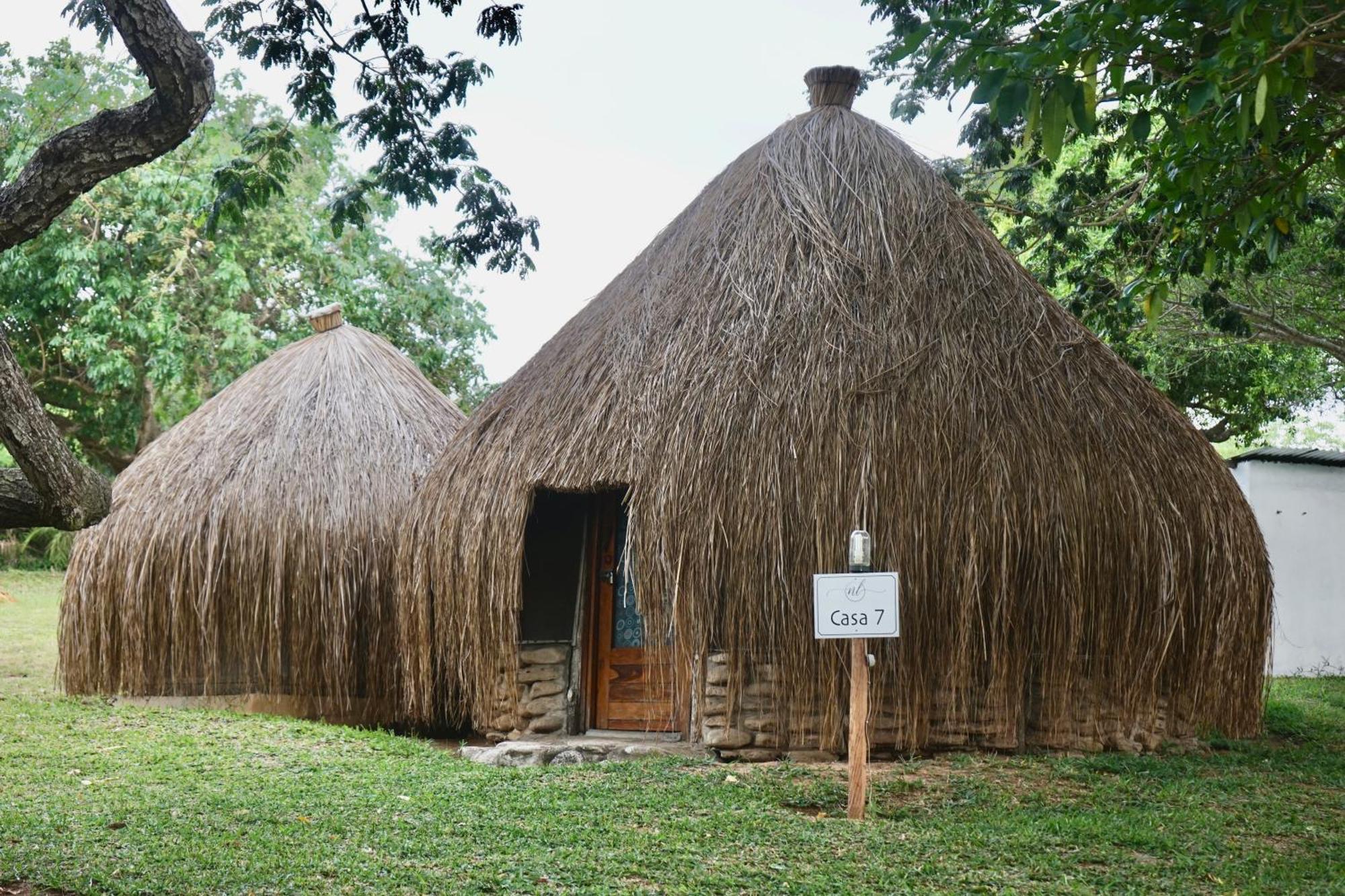 Nhambavale Lodge ชิเดงเกลิ ภายนอก รูปภาพ